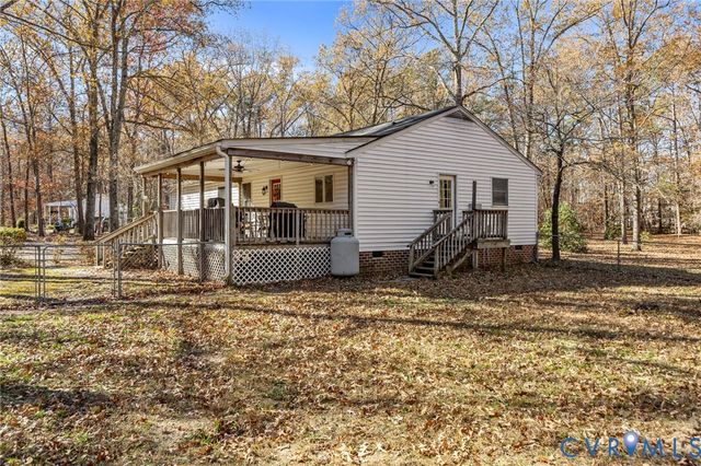 6070 Richmond Tappahannock Hwy, King William, VA 23086