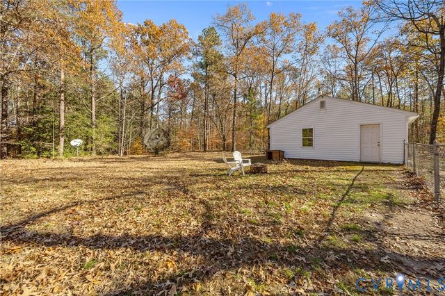 6070 Richmond Tappahannock Hwy, King William, VA 23086