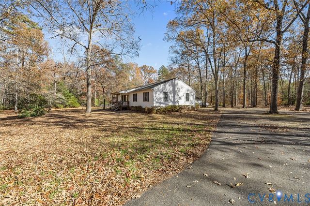 6070 Richmond Tappahannock Hwy, King William, VA 23086