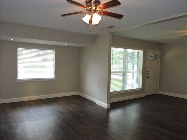 12333 Oberlin Drive, Dallas, TX 75243