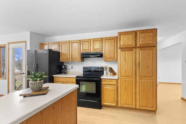 W4436 E Lakeview ROAD, Hustisford, WI 53034