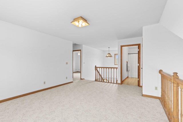 W4436 E Lakeview ROAD, Hustisford, WI 53034