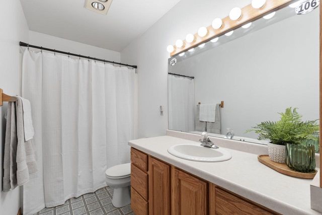 W4436 E Lakeview ROAD, Hustisford, WI 53034