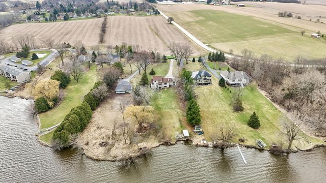 W4436 E Lakeview ROAD, Hustisford, WI 53034