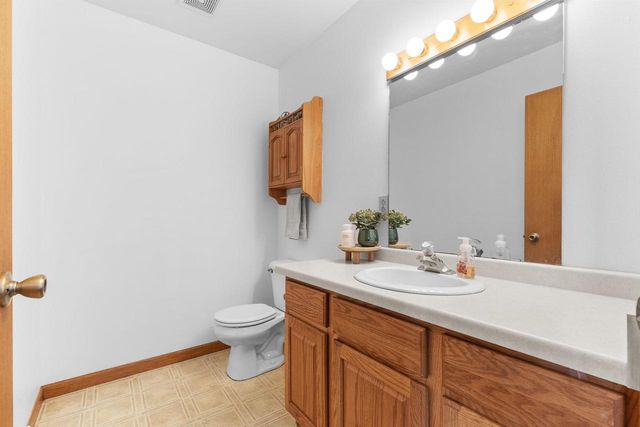 W4436 E Lakeview ROAD, Hustisford, WI 53034