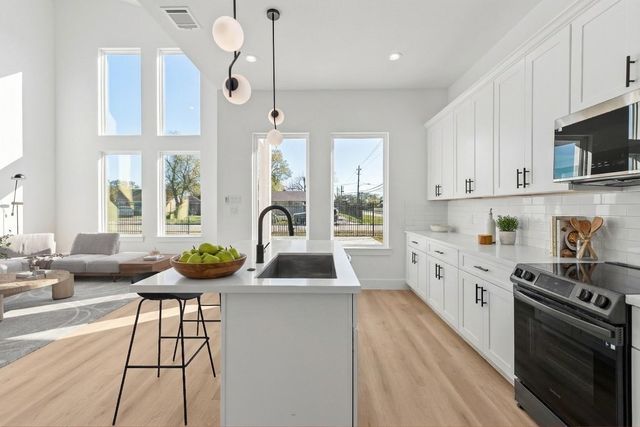 5903 Doolittle Boulevard A, Houston, TX 77033