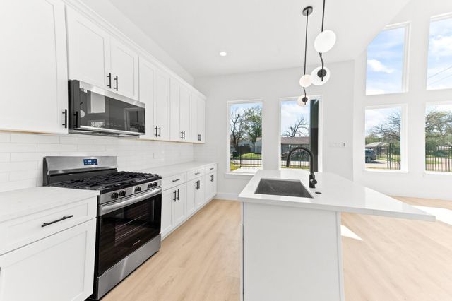 5903 Doolittle Boulevard A, Houston, TX 77033