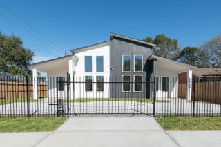 5903 Doolittle Boulevard A, Houston, TX 77033