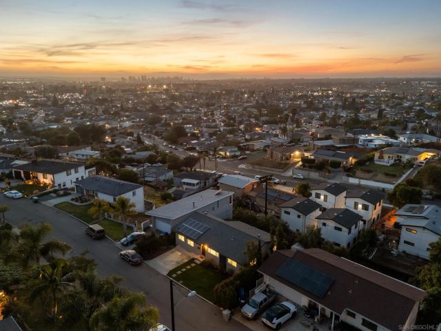 5550 Encina, San Diego, CA 92114