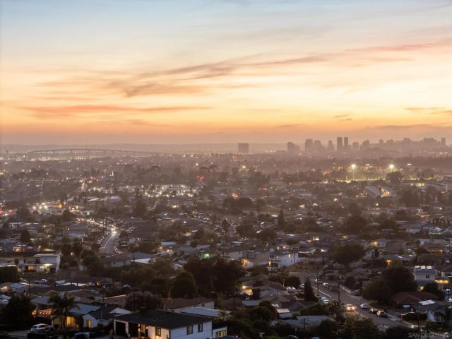 5550 Encina, San Diego, CA 92114