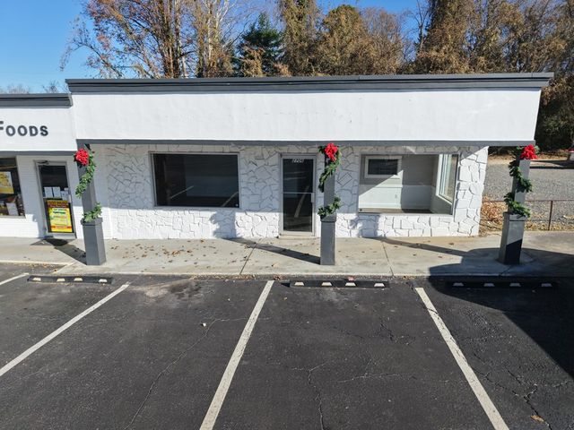 2706 E 1st Street, Blue Ridge, GA 30513