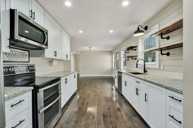 310 Blossom Lane, Dayton, TN 37321