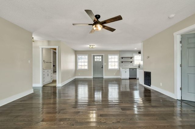 310 Blossom Lane, Dayton, TN 37321