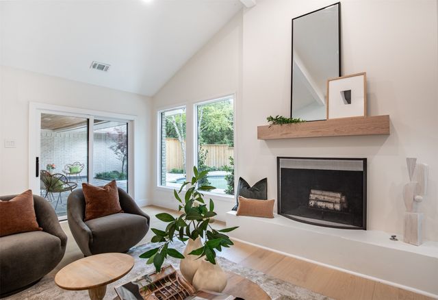 10564 Cox Lane, Dallas, TX 75229