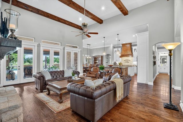 9403 King Air Drive, Granbury, TX 76049