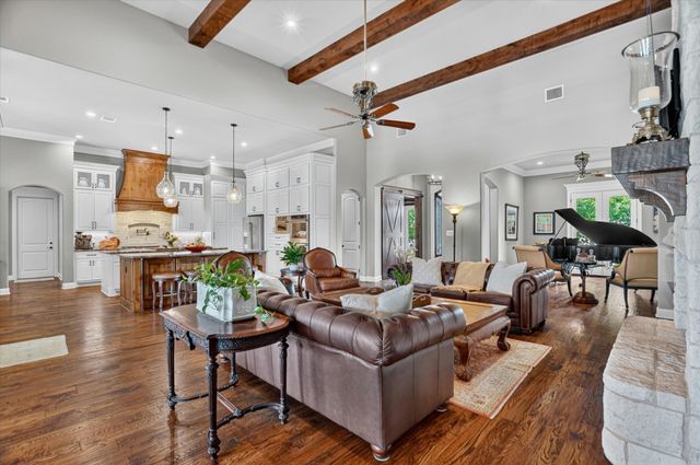 9403 King Air Drive, Granbury, TX 76049