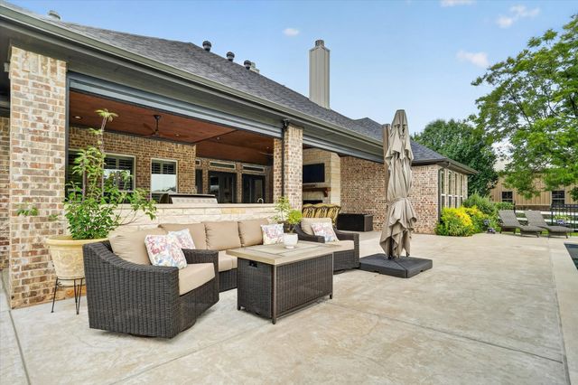 9403 King Air Drive, Granbury, TX 76049