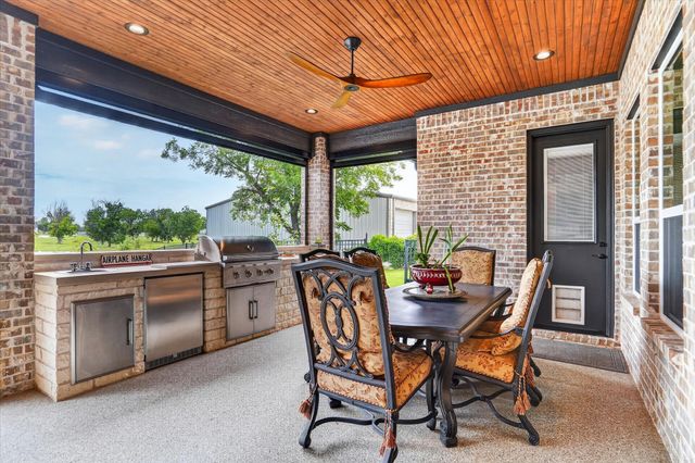 9403 King Air Drive, Granbury, TX 76049