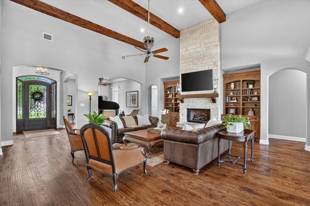 9403 King Air Drive, Granbury, TX 76049