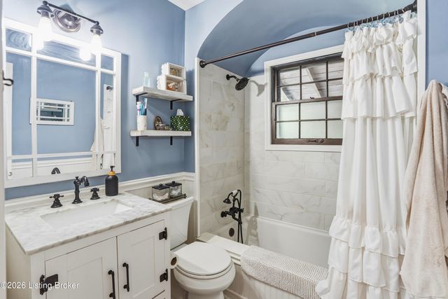 119 N Hubbards Ln, Louisville, KY 40207