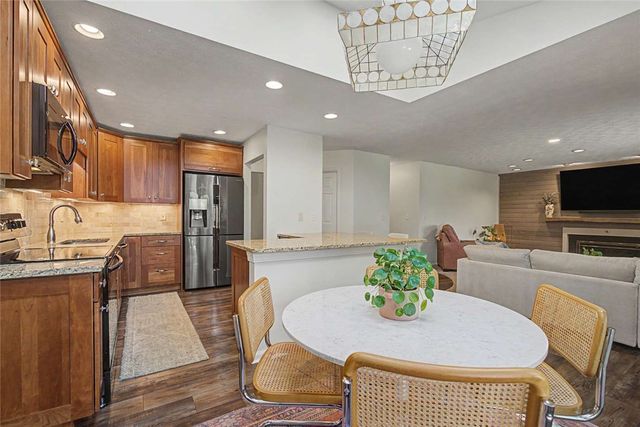 1381 Hickoryview Court, Washington Twp, OH 45458