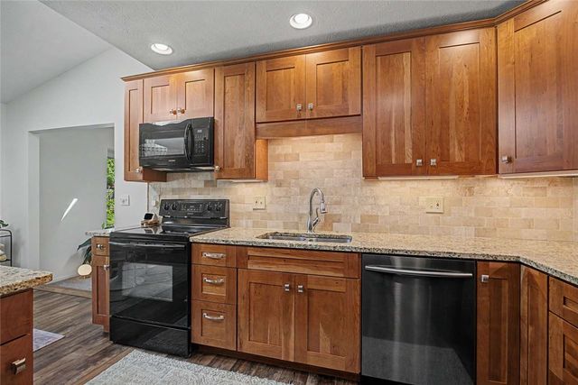 1381 Hickoryview Court, Washington Twp, OH 45458