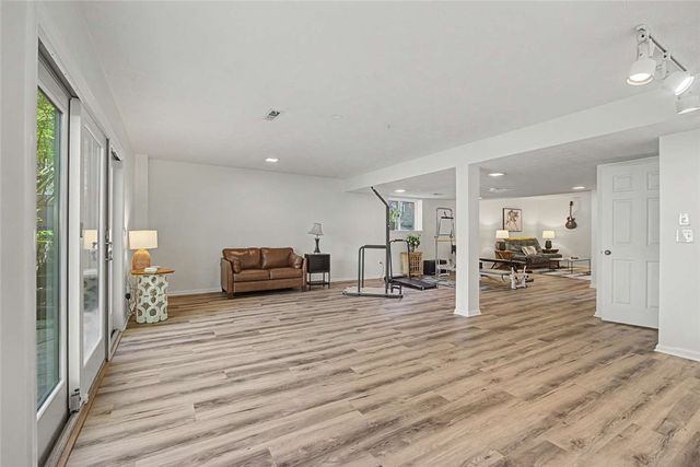 1381 Hickoryview Court, Washington Twp, OH 45458