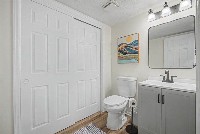 1381 Hickoryview Court, Washington Twp, OH 45458