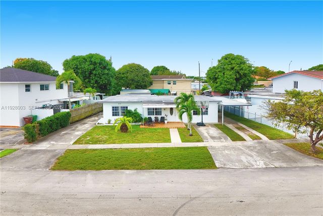 1540 E 8th Ct, Hialeah, FL 33010