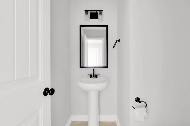 240 Wesson Drive, Clarksville, TN 37043