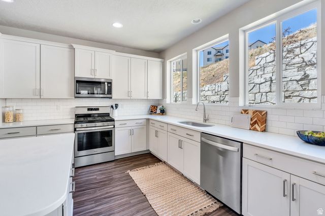 2136 W NORTHRIDGE DR, Lehi, UT 84048