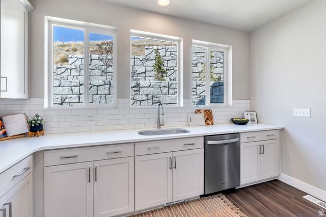 2136 W NORTHRIDGE DR, Lehi, UT 84048