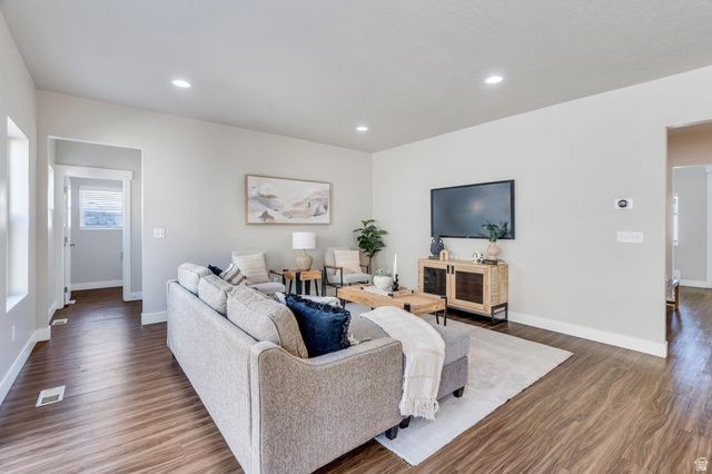 2136 W NORTHRIDGE DR, Lehi, UT 84048