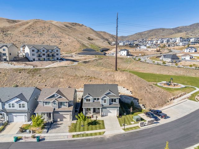 2136 W NORTHRIDGE DR, Lehi, UT 84048