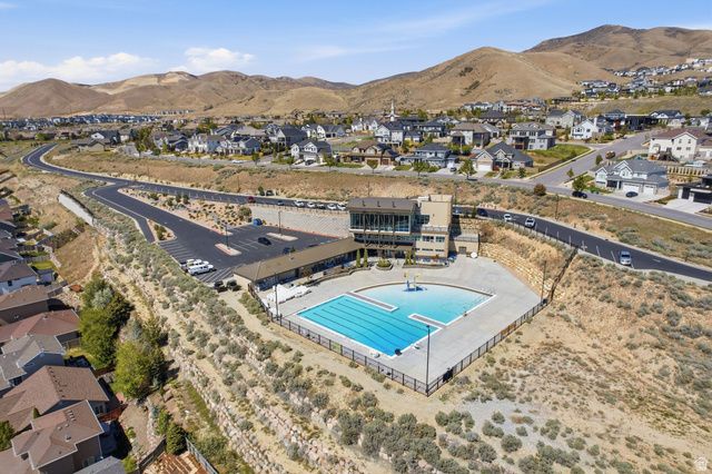 2136 W NORTHRIDGE DR, Lehi, UT 84048