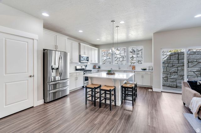 2136 W NORTHRIDGE DR, Lehi, UT 84048