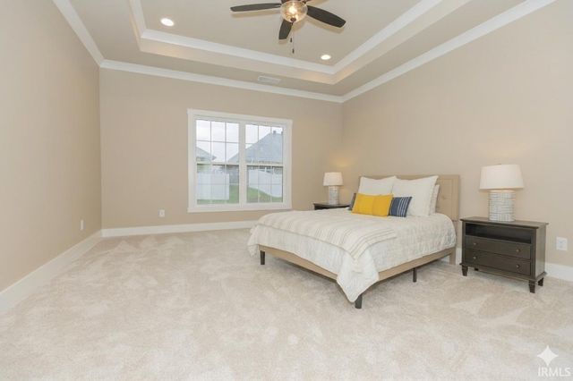 7065 Ironwood Circle B, Newburgh, IN 47630