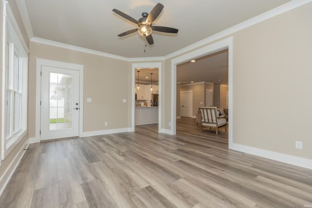 7065 Ironwood Circle B, Newburgh, IN 47630