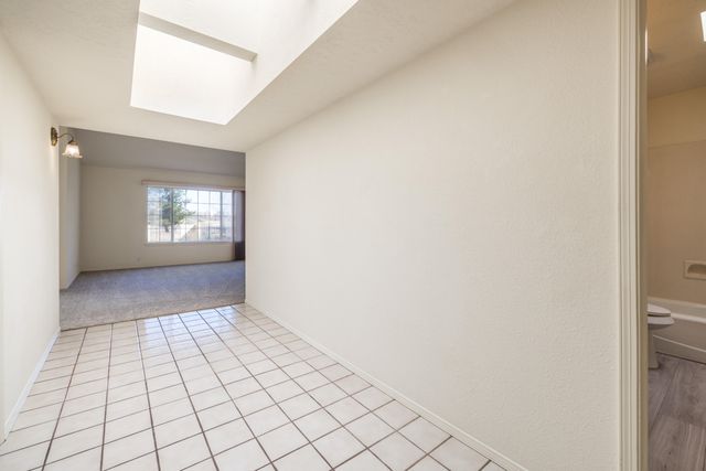 570 Eastlake Drive SE, Rio Rancho, NM 87124