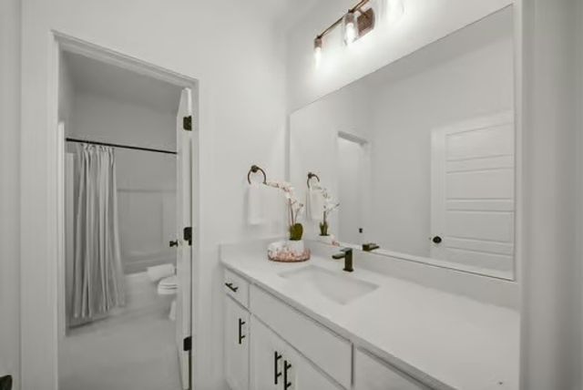 3705 SW Daybreak Boulevard, Bentonville, AR 72713