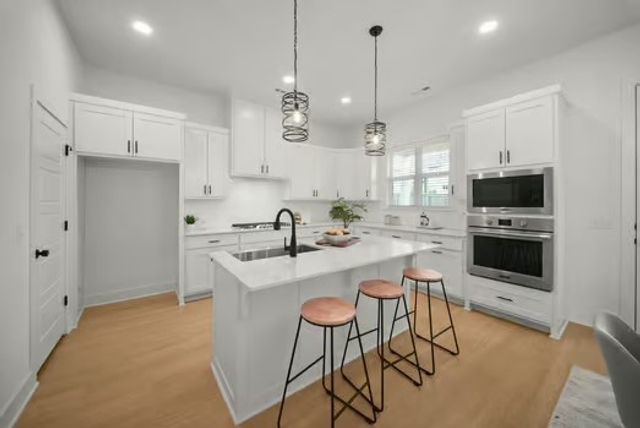 3705 SW Daybreak Boulevard, Bentonville, AR 72713