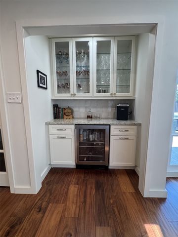 412 Ridgewood Drive, Richardson, TX 75080