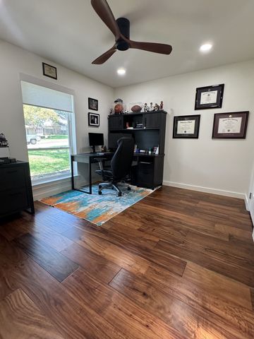 412 Ridgewood Drive, Richardson, TX 75080