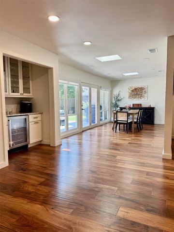 412 Ridgewood Drive, Richardson, TX 75080