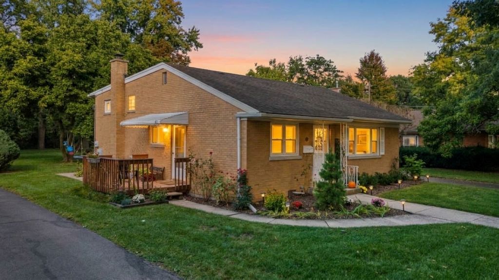 834 Beach Avenue, La Grange Park, IL 60526 — exterior