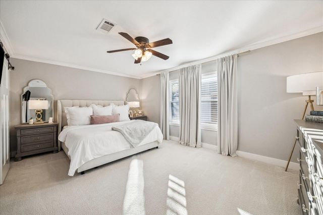 2415 Jamestown Mall 23, Houston, TX 77057