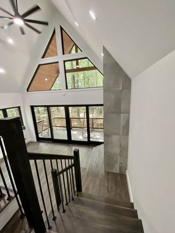 2451 Clifftops Ave, Monteagle, TN 37356