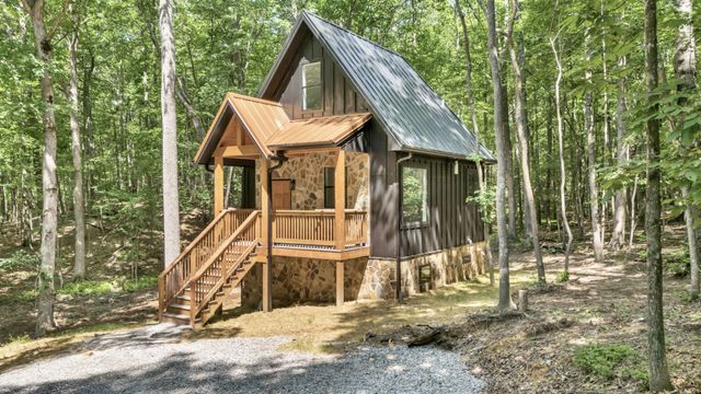 2451 Clifftops Ave, Monteagle, TN 37356