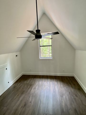 2451 Clifftops Ave, Monteagle, TN 37356