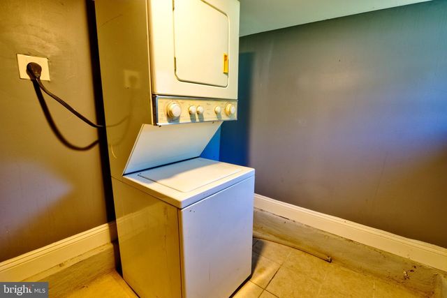3025 W GARRISON AVE, Baltimore, MD 21215